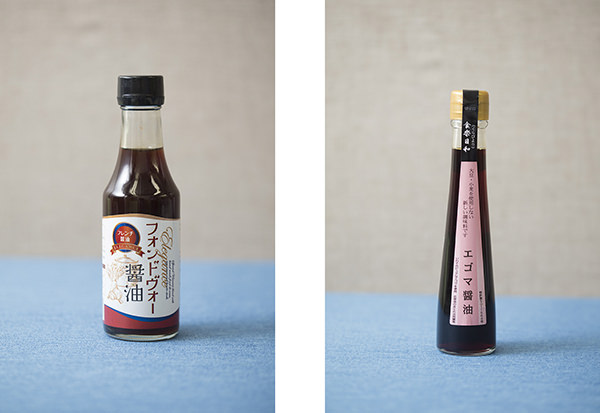 (写真左から)〈大東食研株式会社〉 フォンドヴォー醤油(200㎖)702円(税込)、〈株式会社浅沼醤油店〉 エゴマ醤油(120㎖)432円(税込)