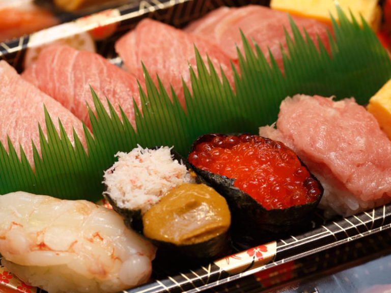 伊勢丹新宿店で買える「すし将」の寿司に行列が絶えない秘密 | 三越伊勢丹の食メディア | FOODIE(フーディー)