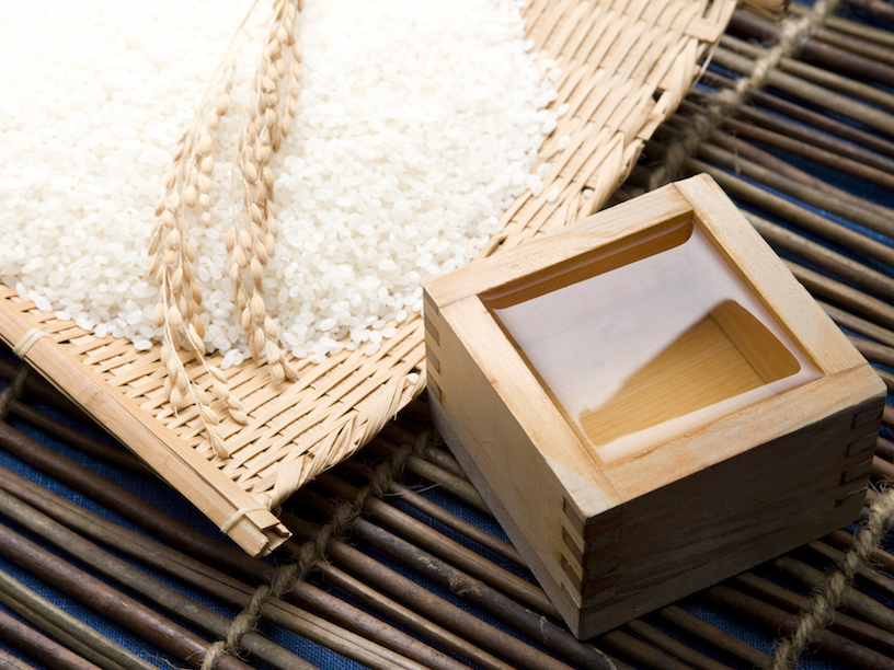 日本酒と米のイメージ