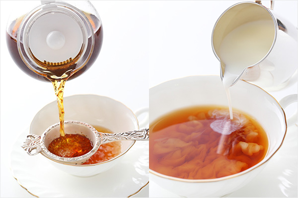 （左）濃いめの紅茶をカップに注いでいるところ　（右）紅茶にミルクを注いでいるところ