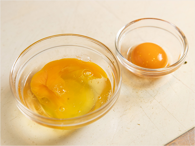 溶き卵と卵黄
