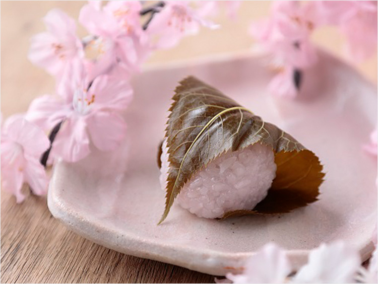 【伊勢丹】春を愛でる2022年の桜餅5選。関東風と関西風のおすすめはこれ！