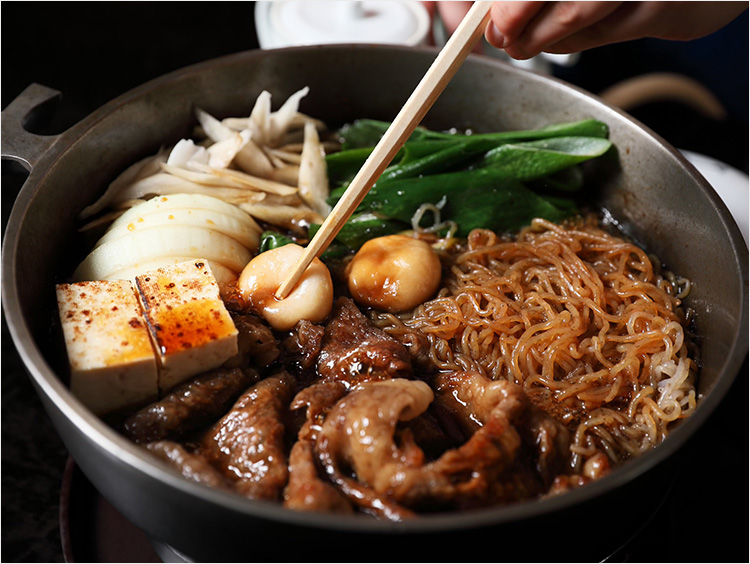 銀座三越で有名レストランの味をお取り寄せ！ 京風すき焼き、担々麺、鰻のひつまぶし…