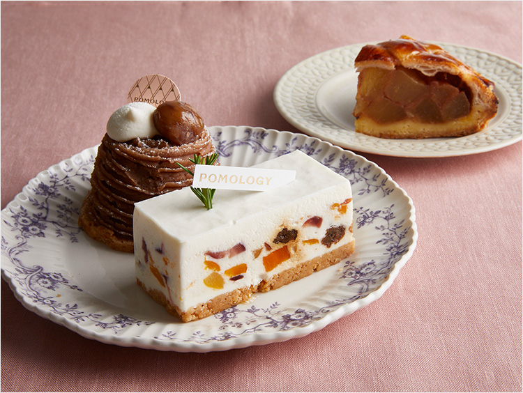 ＜ポモロジー＞5種のドライフルーツレアチーズケーキ、モンブラン、ふじりんごのアップルパイ