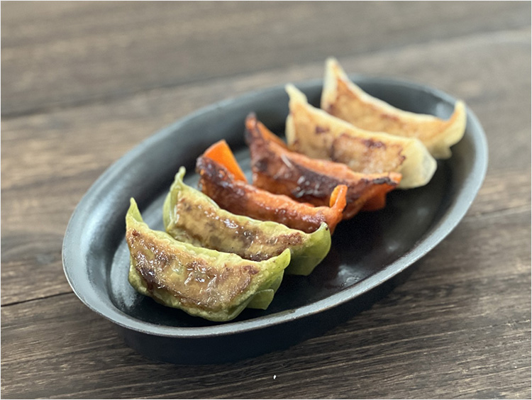 ＜餃子の餃天＞華麗なる3色餃子