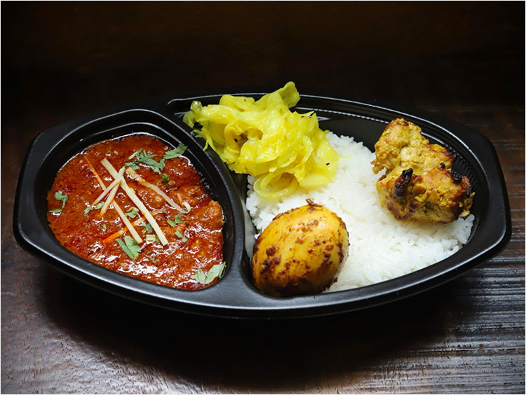 ＜シバカリーワラ＞キーマカレーと夏野菜のアチャール弁当