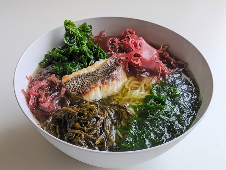 ＜シーベジタブル＞海藻旬魚ラーメン