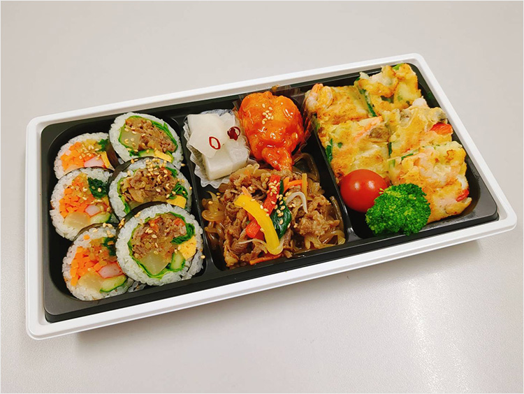 <沈菜館>2種キンパの彩り膳
