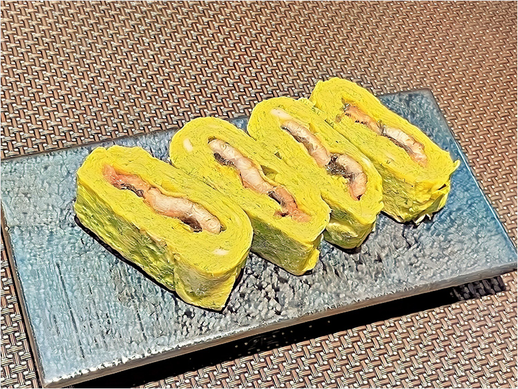 ＜うなぎやせきの＞あおのり入りうまき