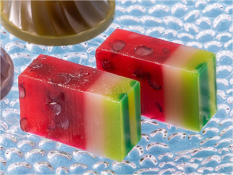 <両口屋是清>水夏