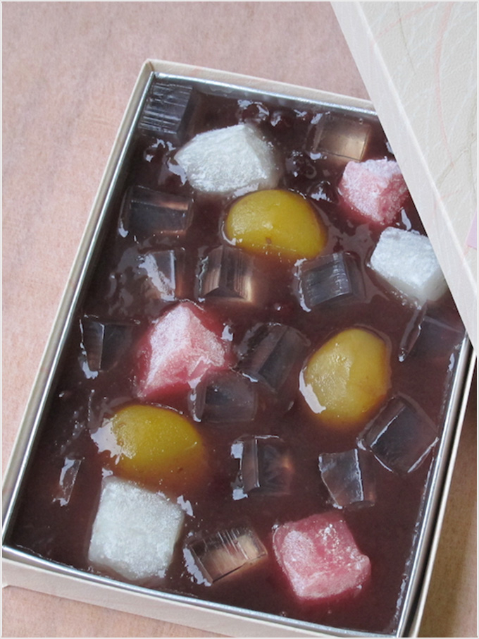 ＜麻布昇月堂＞一枚流し麻布あんみつ羊かん