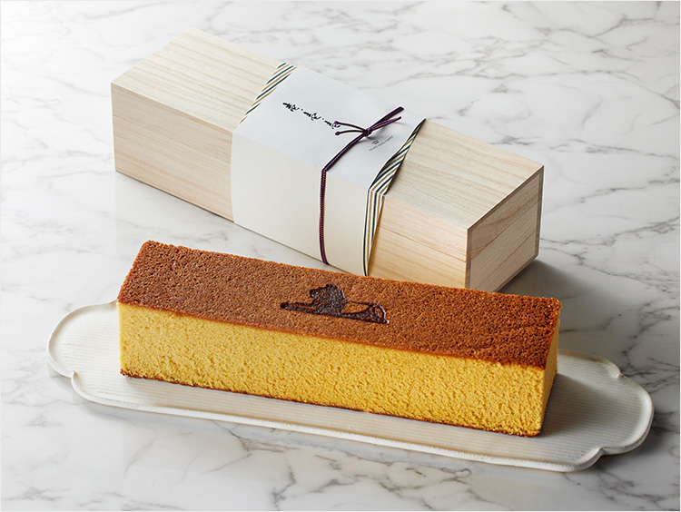 ＜パレスホテル東京スイーツブティック＞日本橋三越限定日本酒ケーキ 壱ノ壱ノ壱