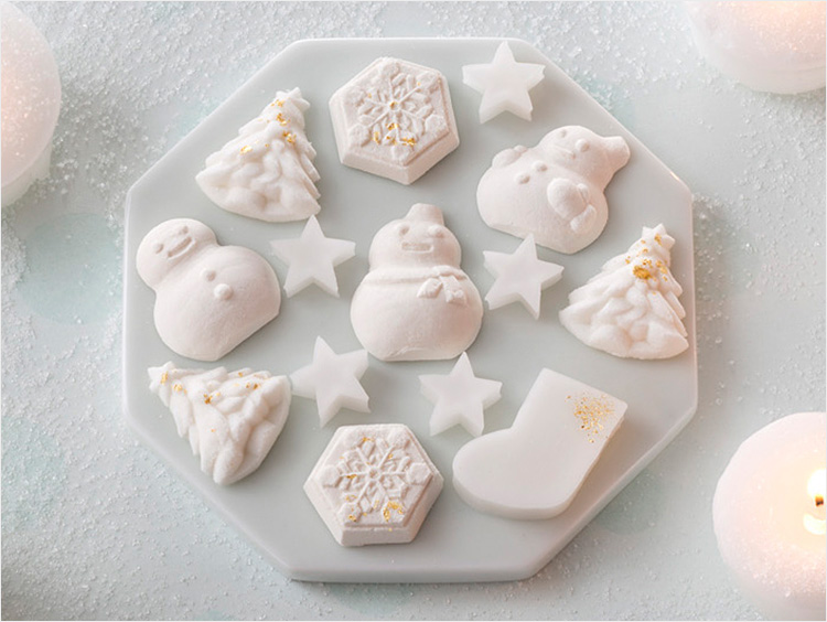 <鶴屋吉信>ホワイトクリスマス