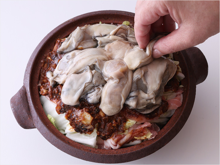 牡蠣をのせるイメージ