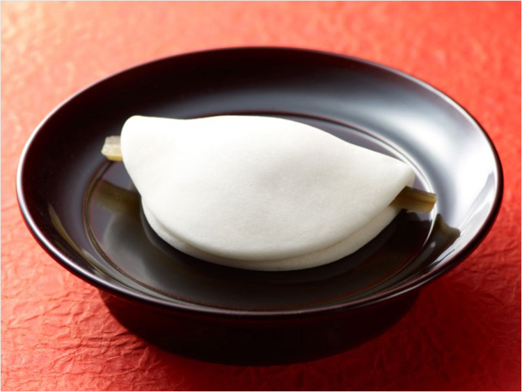 <銀座あけぼの>花びら餅