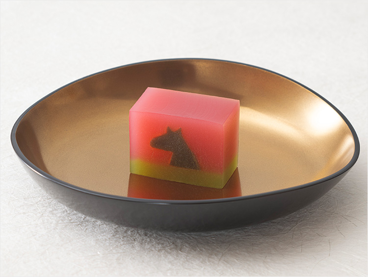 ＜鶴屋吉信＞春千里ハーフサイズ