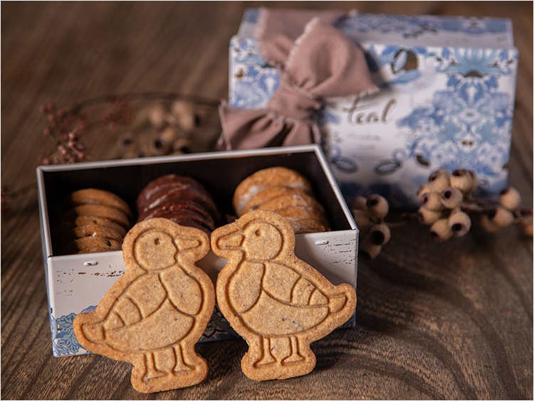 <ティール>カモとチョコレートのクッキー缶