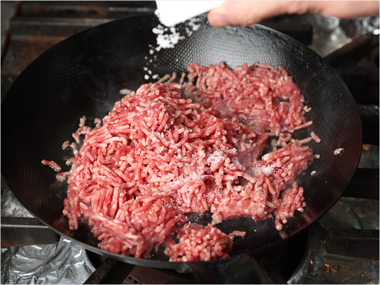 にんにくを加熱するイメージ