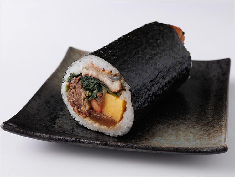 <国産仔牛専門店 小島>縁起物具材と近江牛の恵方巻