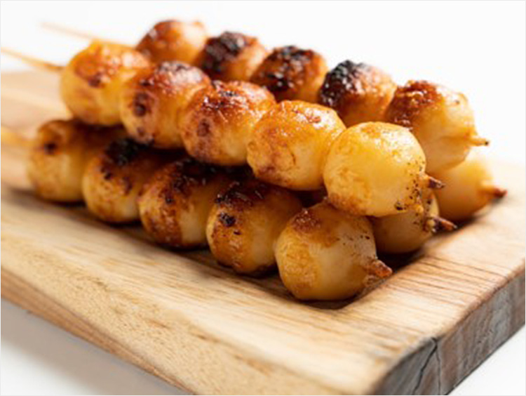 ＜あけぼのや＞みたらしだんご