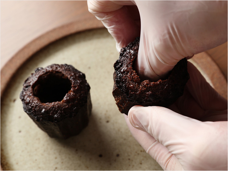 穴をあけるイメージ