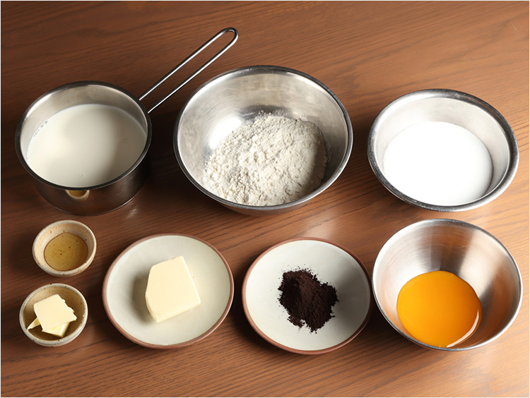 カヌレの材料のイメージ