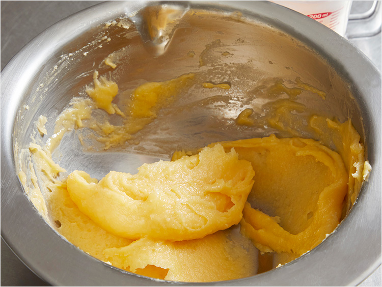 ボウルに入った生地のイメージ