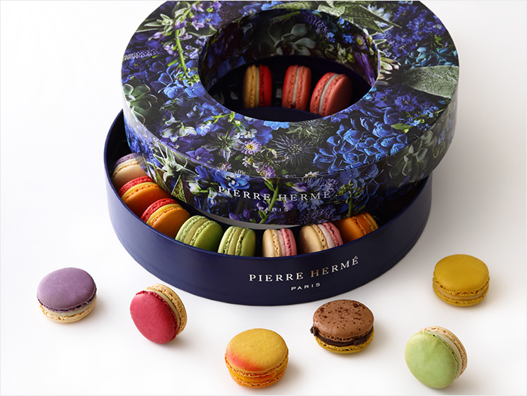 ＜ピエール・エルメ・パリ＞イニシヤシヨン マカロン 20個詰合わせ「ロゼ マティナール」