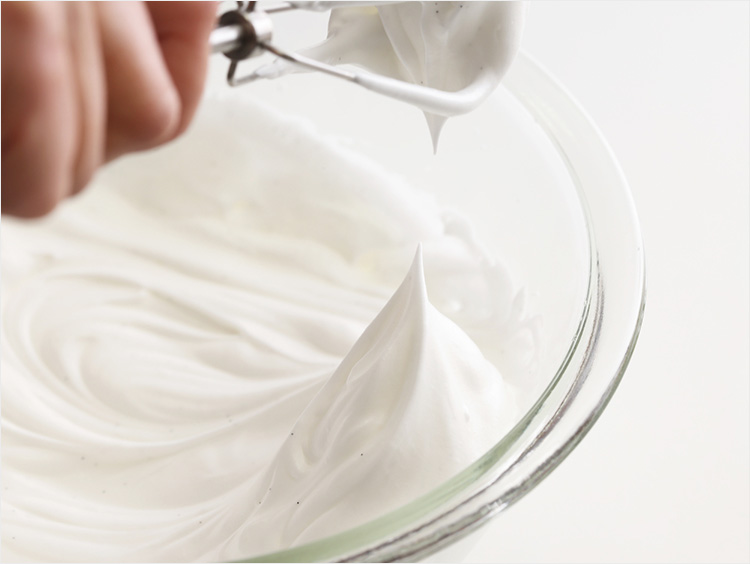 卵白のツノが立つイメージ