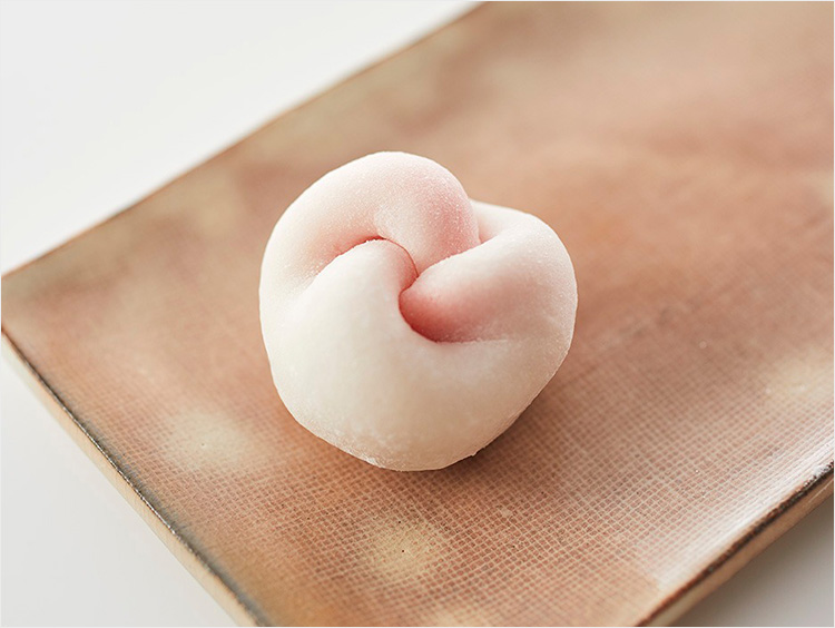 ＜たねや＞ひとへに