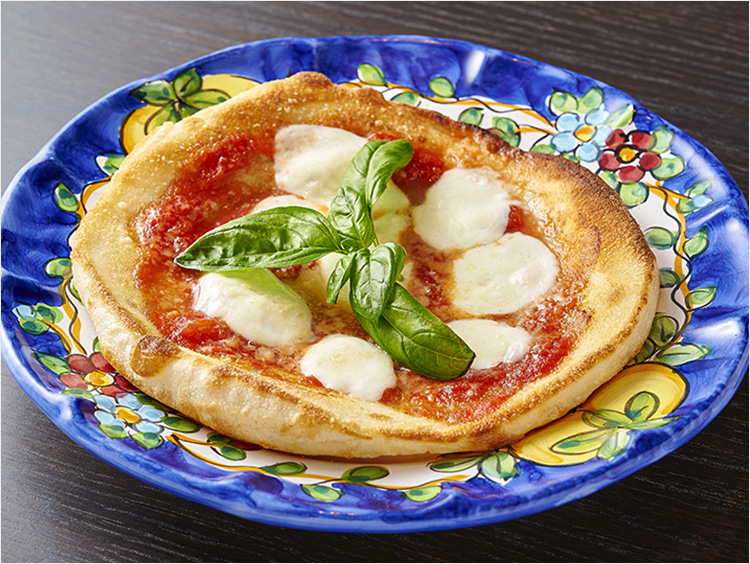 <Pizzeria Tintarella>ピッツァ ブファリーナ