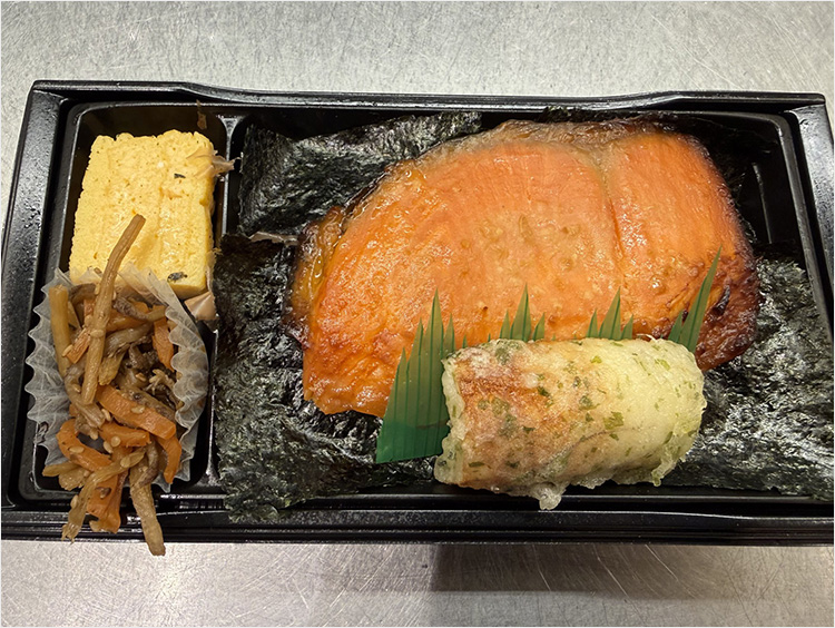 ＜醸す＞明太海苔2段弁当銀さけ味噌漬け