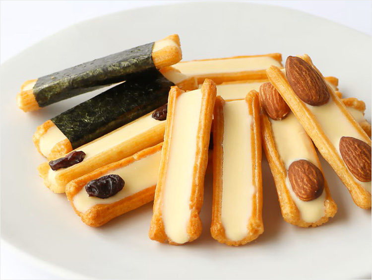 ＜銀座あけぼの＞チーズおかき