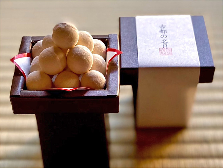 <一保堂茶舗/塩芳軒>古都の名月
